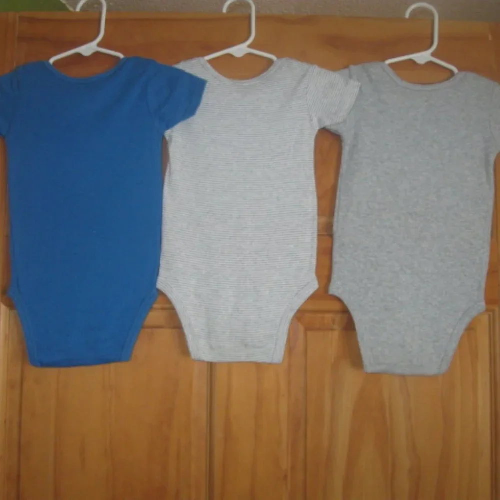 5/$30 Boys Carter's Bodysuit Bundle